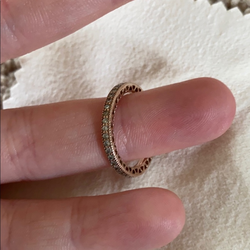 Pandora Ring
